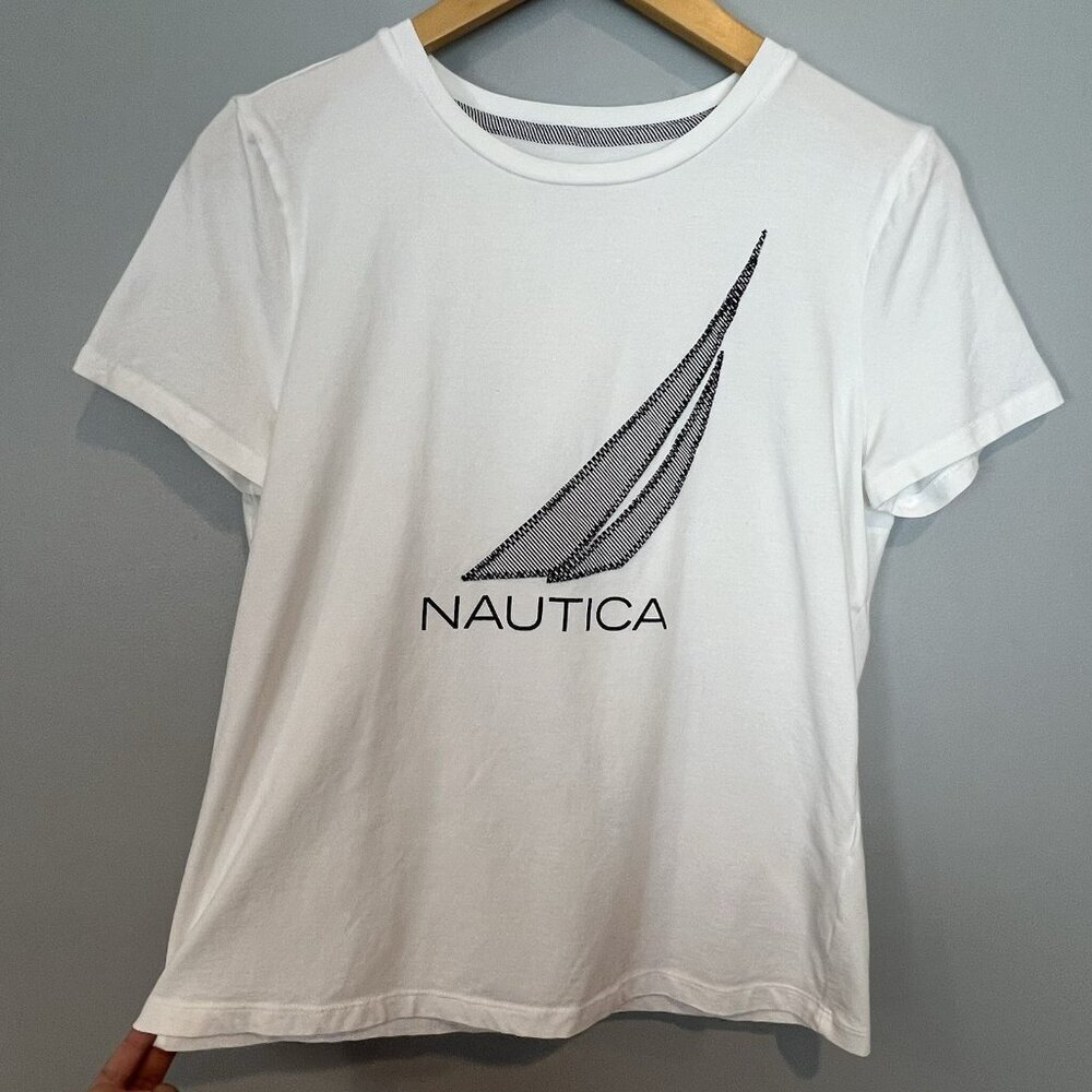 Nautica Jeans Womens T Shirt Size Medium Short Sleeve Spellout Sailboat Nautical